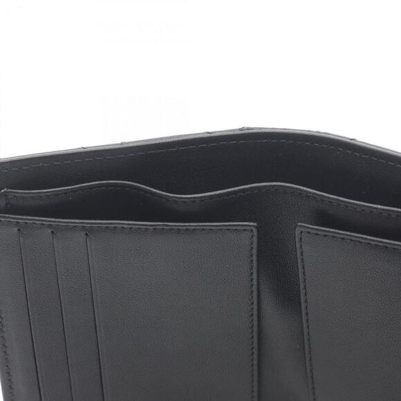 CHANEL Black Lambskin Leather Wallet - Picture 9 of 9